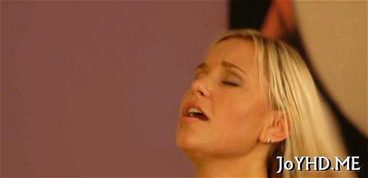 Talented guy fucks a hot girl Talented guy fucks a hot girl