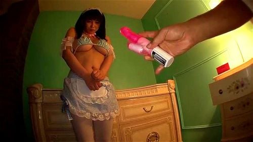 Uma mulher elegante e dominante assume o controle, guiando o parceiro por uma experiência sensual e intensa. Descubra cenas de paixão e sedução, com momentos de intimidade que exploram o desejo e o prazer entre adultos consensuais. <<<1>>> Vídeo pornô - SpankBang