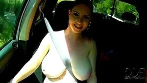 karina hart big boobs in car