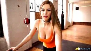 Bouncing Boobs thumbnail