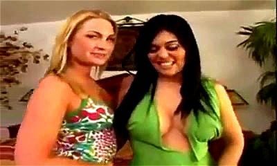Olivia O'lovely & Flower Tucci Threesome ft. Olivia O’Lovely: Blowjob, Doggy & Cowgirl Porn - SpankBang