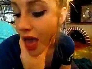 Hot Redhead BJ