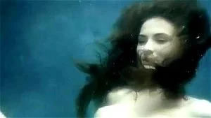 Underwater thumbnail