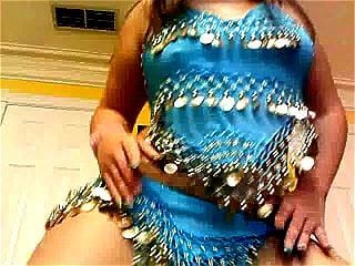 Thick Webcam Belly Dance