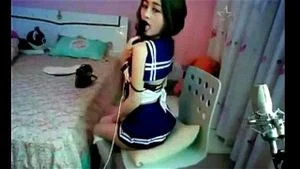 Pretty Korean Girl Masturbating