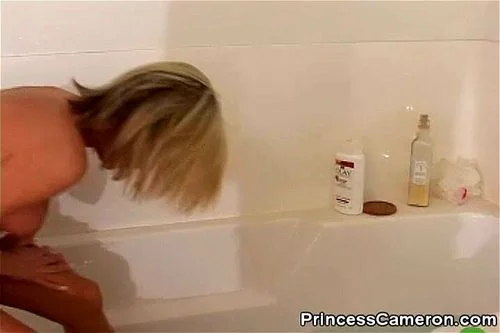 big ass, blonde, shaving pussy, solo