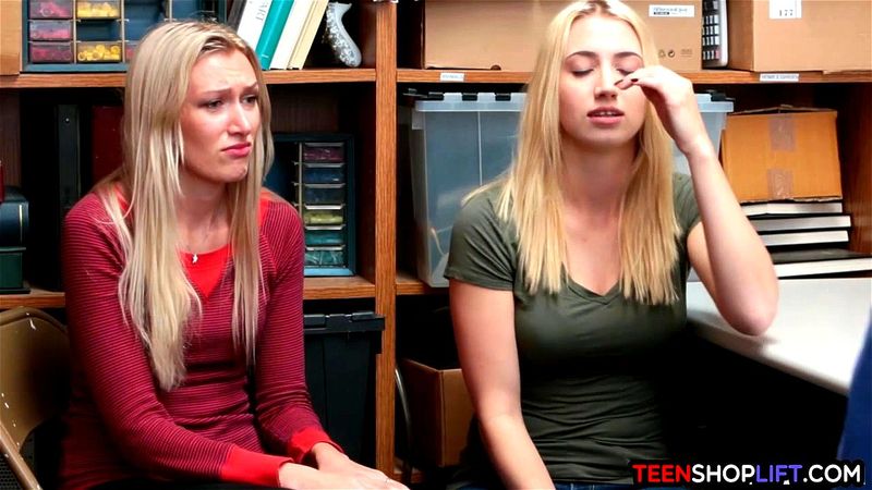 Teen saves her mom from going to jail after shoplifting