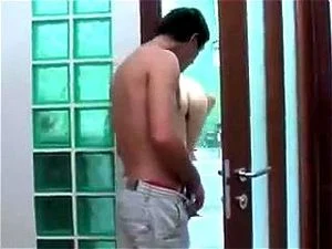 Watch from 0:01:05