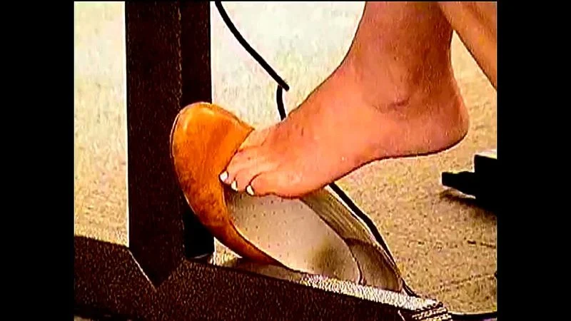 Candid Shoeplay in Brown Flats Candid Shoeplay in Brown Flats