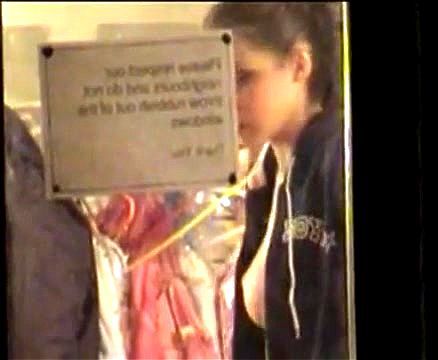 Ballerina Changeroom Vidéo Porno - SpankBang