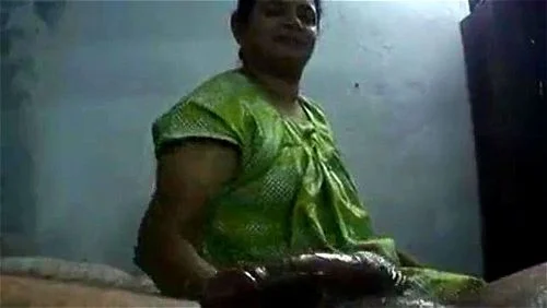 Indian Aunty Handjob
