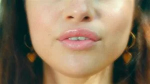 Sexy lips of SELENAAAA GOMEZZZZZZ