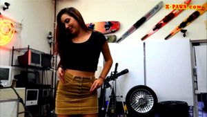 Watch from 0:00:27