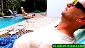 Great ass Riley Star fuck huge dong stepbro in the pool