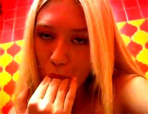 sex girl in bathroom sex girl in bathroom