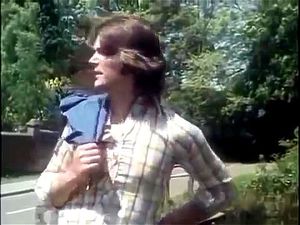 Assista a partir de 0:07:47