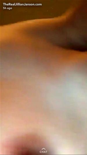 Guarda da 0:03:44