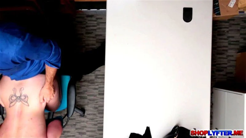 Amateur blonde thief Fallon gets what she wants Amateur blonde thief Fallon gets what she wants