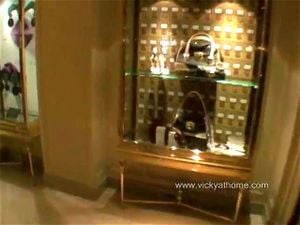 Watch from 0:01:17