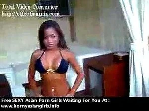 Bikini Asian Dancing