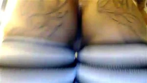 Black queen with huge tattooed booty squirting