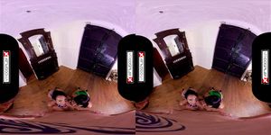 VR Cosplay thumbnail