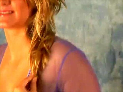 Traci19 7->