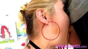 blonde mouthworking thumbnail