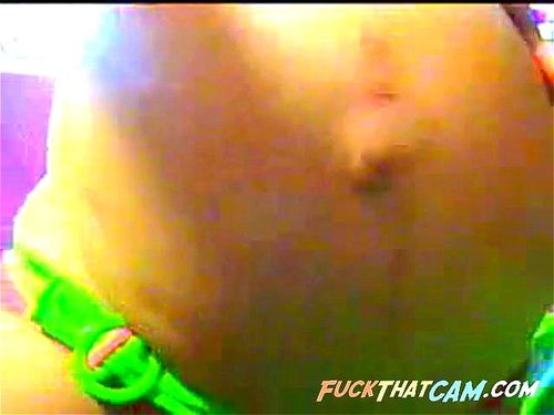 Busty preggy in bikini amusing her webcam watchers: Livecam, Pregnant & Extreme Porn