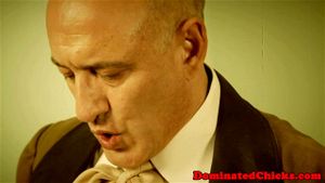 Ab 0:00:32 ansehen