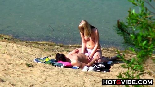 Watch PUBLIC BEACH Suck and Fuck CAUGHT On CAMERA - Sex, Gonzo, Voyeur Porn  - SpankBang