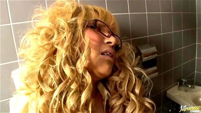 Japenese Bathroom Masturbation Japenese Bathroom Masturbation