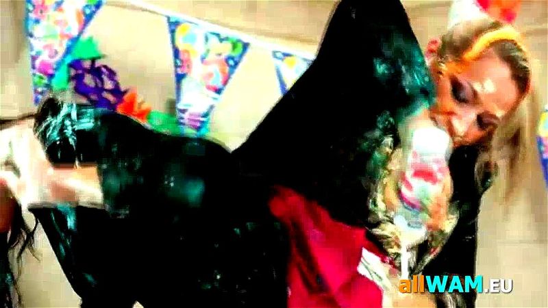 Dirty and Slimy Euro Babe Fetish Dirty and Slimy Euro Babe Fetish