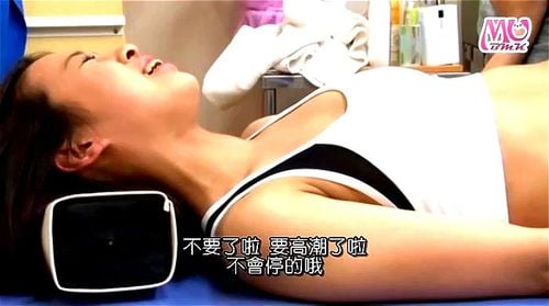 スクール水着 エロ動画 - SpankBang