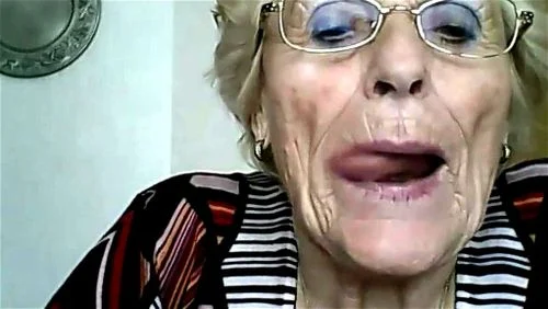 granny, big tits, granny webcam, solo
