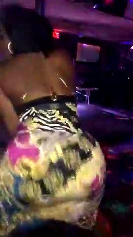 Freak Hoes: ya aunt gave it up that night: Booty, Twerk & Phat Ass Porn