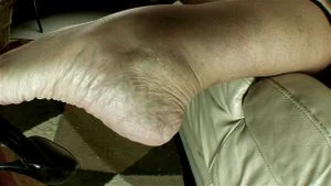 Feet thumbnail