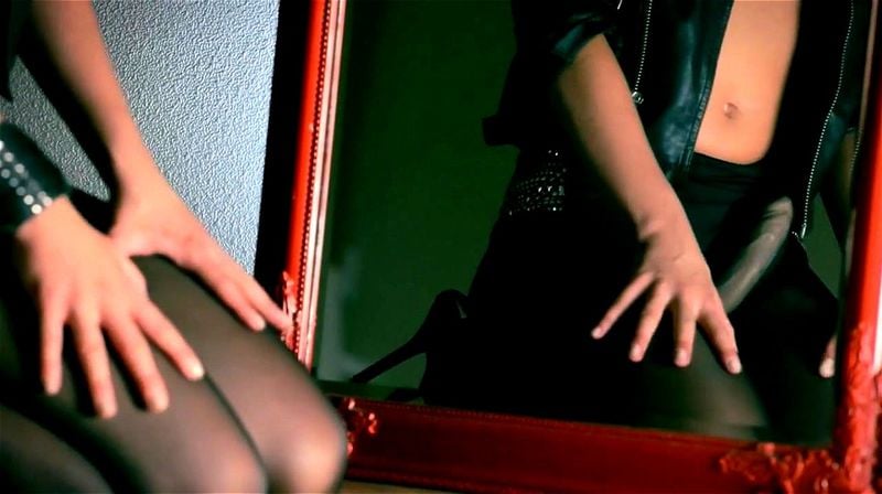 Mysterious model masturbates with dildo Mysterious model masturbates with dildo
