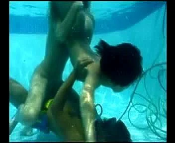 수중. Underwater サムネイル