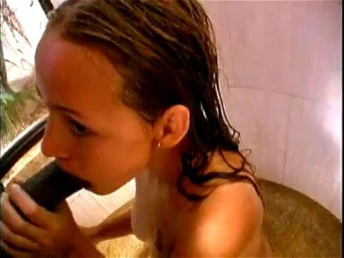 Damita aka Lady - Colombianas - Shower