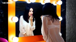 Watch from 0:00:11