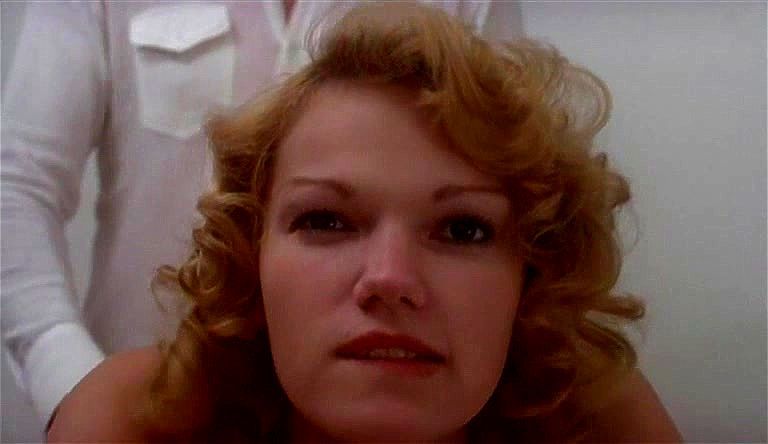 Fievres nocturnes aka Les grandes jouisseuses (Brigitte Lahaie - 1977)