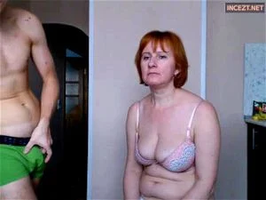 Mom en webcam  thumbnail