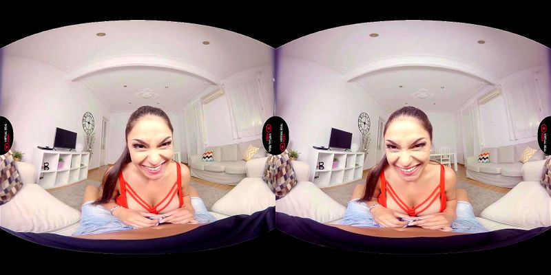 marta lacroft vr