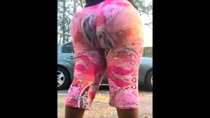 Fat ass twerking thumbnail