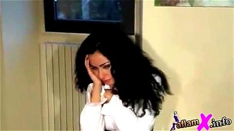 Franco e la calda matrigna Video Porno - SpankBang