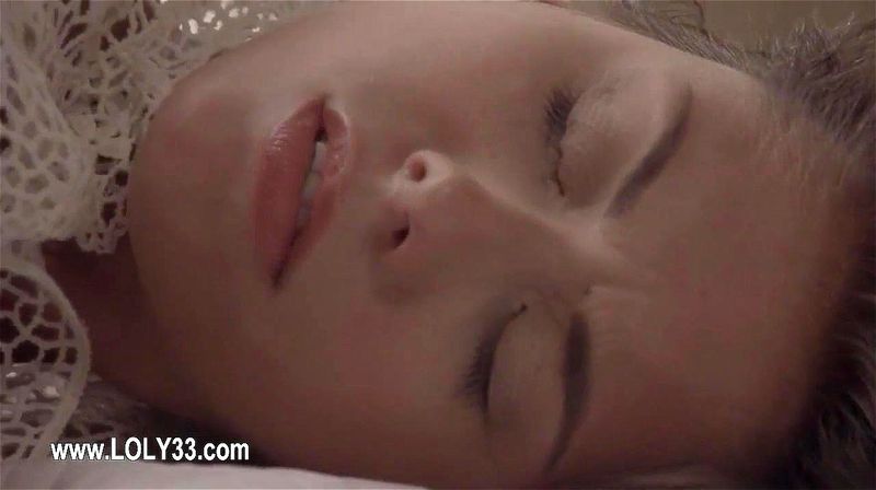 Model Masturbates Model Masturbates