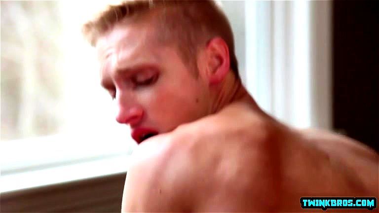 Tattoo twink anal sex with cumshot