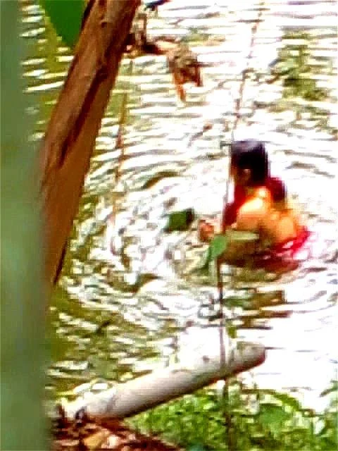 Pond Naked Bath - Watch bengali boudi bathing - Desi Bath, Bengali Boudi, Bathing Porn -  SpankBang
