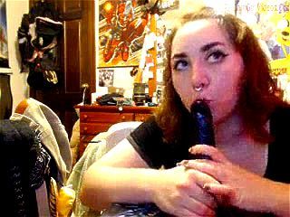 Chubby Amatuer plays Chubby Amatuer plays